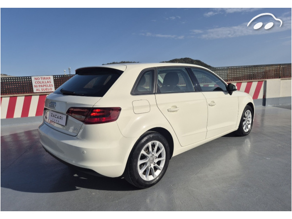 Audi A3  1
