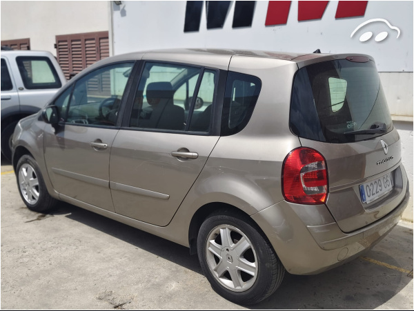 Renault Gran Modus 1.5 2