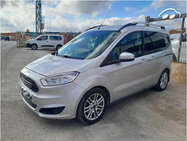 Ford Tourneo courier  1