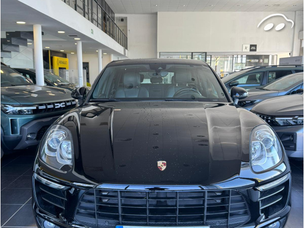 Porsche Macan  2