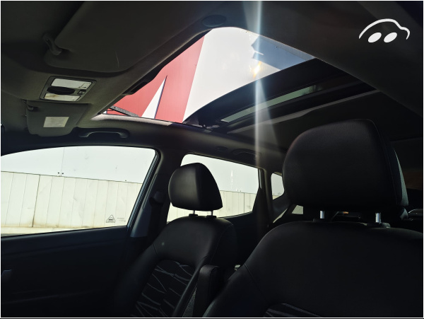Kia Venga  10