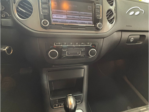Volkswagen Tiguan  2