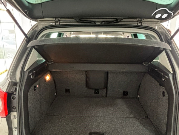 Volkswagen Tiguan  6