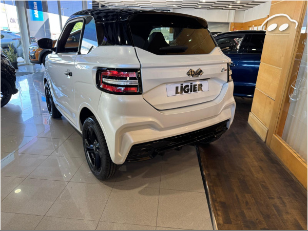 Ligier JS50 ELITE CONFORT  3