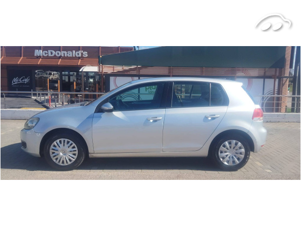 Volkswagen Golf VI 1.4 Gasolina . 12