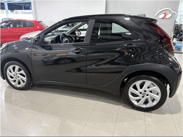 Toyota Aygo 1.0 PLAY 3