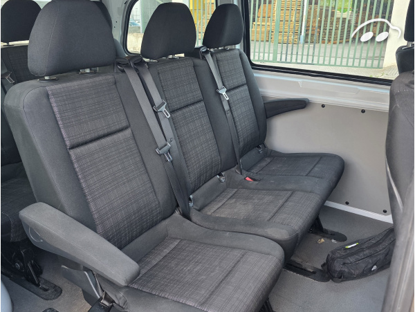 Mercedes-benz Vito Combi 4
