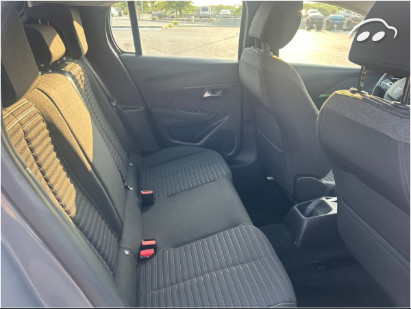 Peugeot 208 ACTIVE 1.2 6
