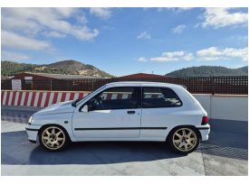 renault-clio-16v-1-8-140cv-3p-264917